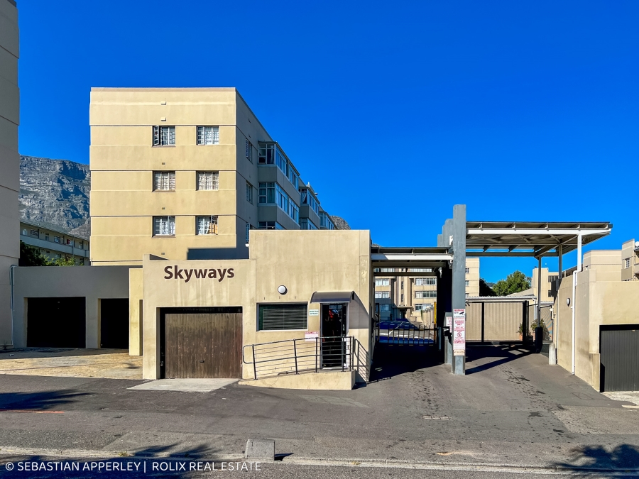 To Let 3 Bedroom Property for Rent in Zonnebloem Western Cape